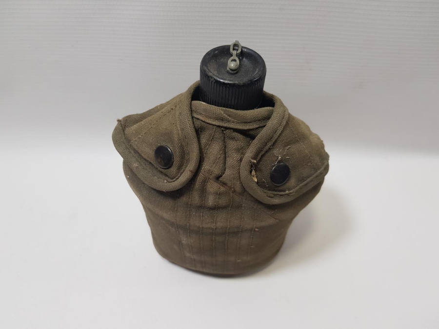 2. DÜNYA SAVAŞI ORİJİNAL KILIFINDA ASKER MATARASI