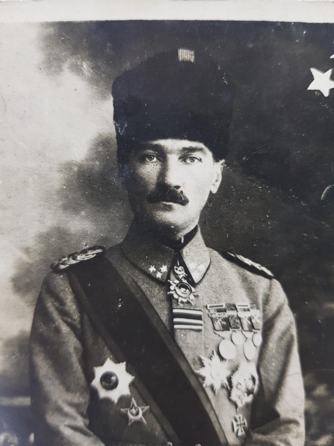 ATATÜRK'ÜN OSMANLI SUBAYIYKEN ÇEKİLMİŞ ÇOK NADİR FOTOĞRAFI