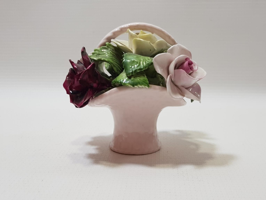 ANTİKA PORSELEN ÇİÇEK SEPETİ BİBLO