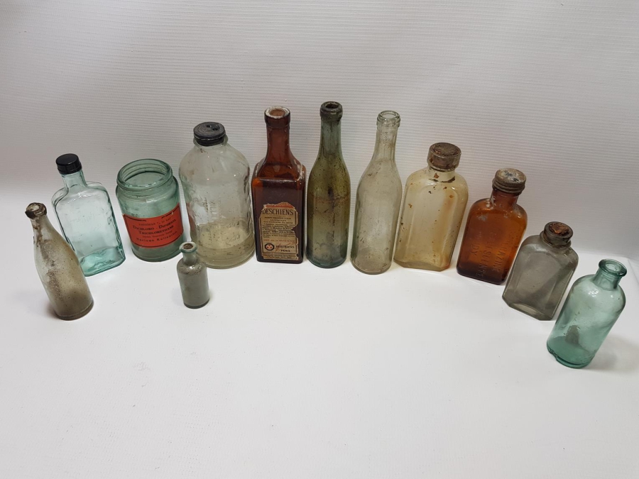 TIP TARİHİ: BİR DÜZİNE İLAÇ ŞİŞESİ