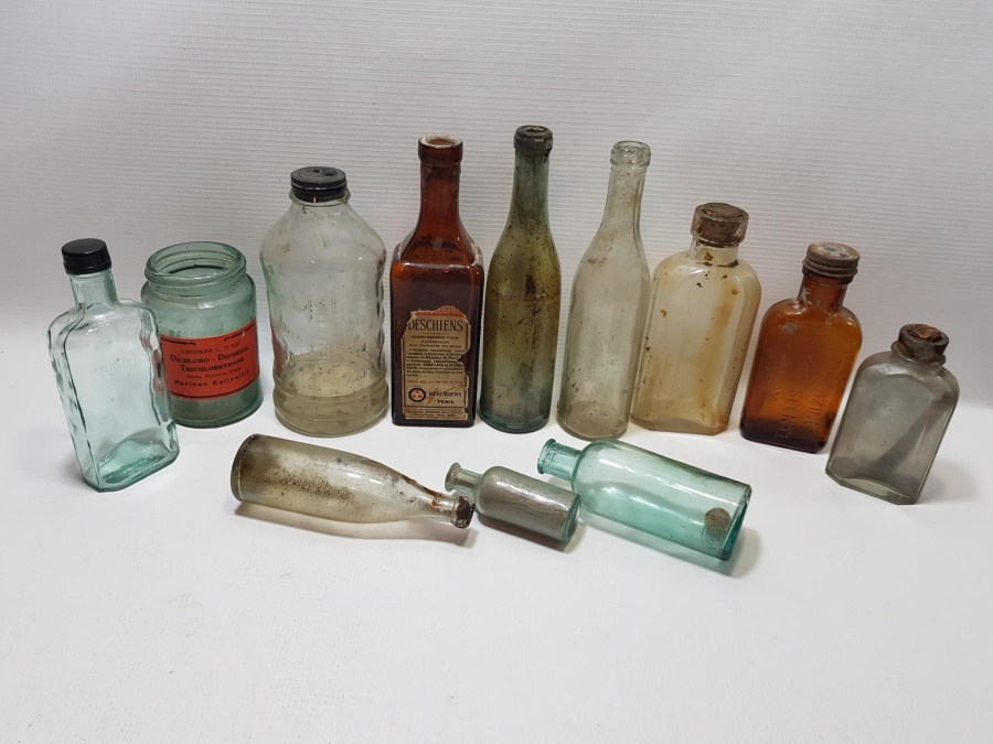 TIP TARİHİ: BİR DÜZİNE İLAÇ ŞİŞESİ