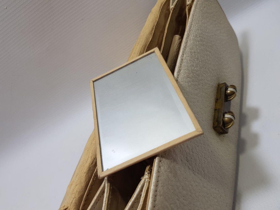 ANTİKA KADIN ÇANTASI