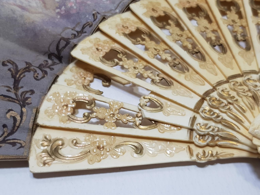 ANTİKA FİLDİŞİ SAPLI SANATÇI İŞİ EL BOYAMA YELPAZE