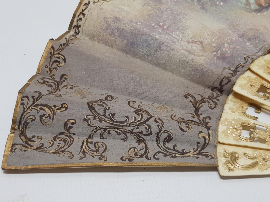 ANTİKA FİLDİŞİ SAPLI SANATÇI İŞİ EL BOYAMA YELPAZE