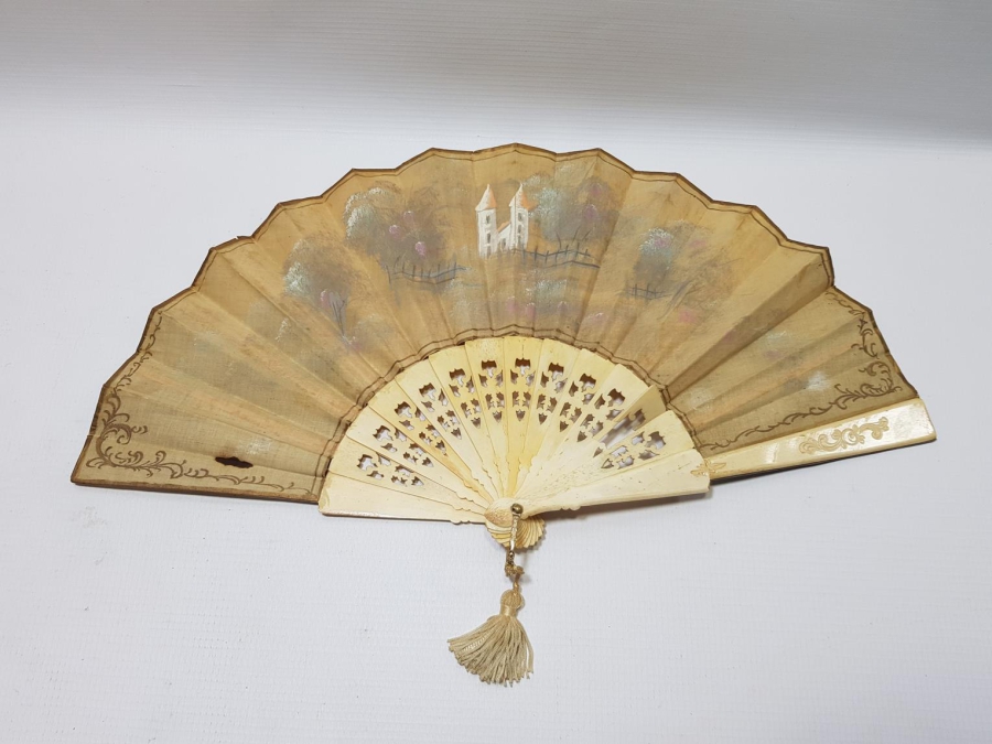 ANTİKA FİLDİŞİ SAPLI SANATÇI İŞİ EL BOYAMA YELPAZE