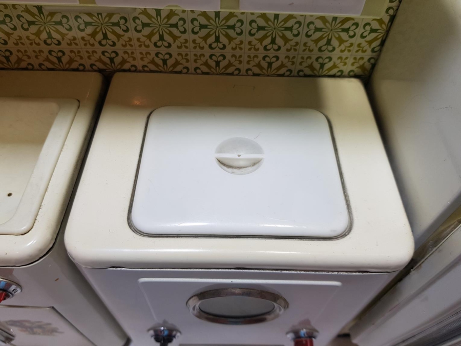 ANTİKA OYUNCAK MUTFAK SETİ