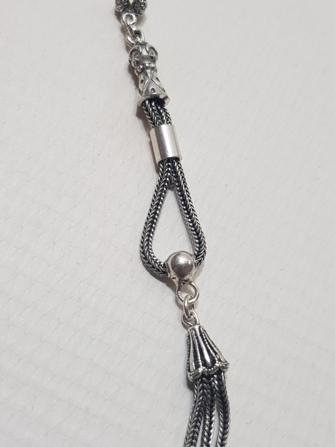 GÜMÜŞ TESPİH PÜSKÜLÜ