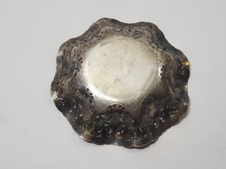 KIL TESTERE İŞÇİLİKLİ GÜMÜŞ ŞEKERLİK