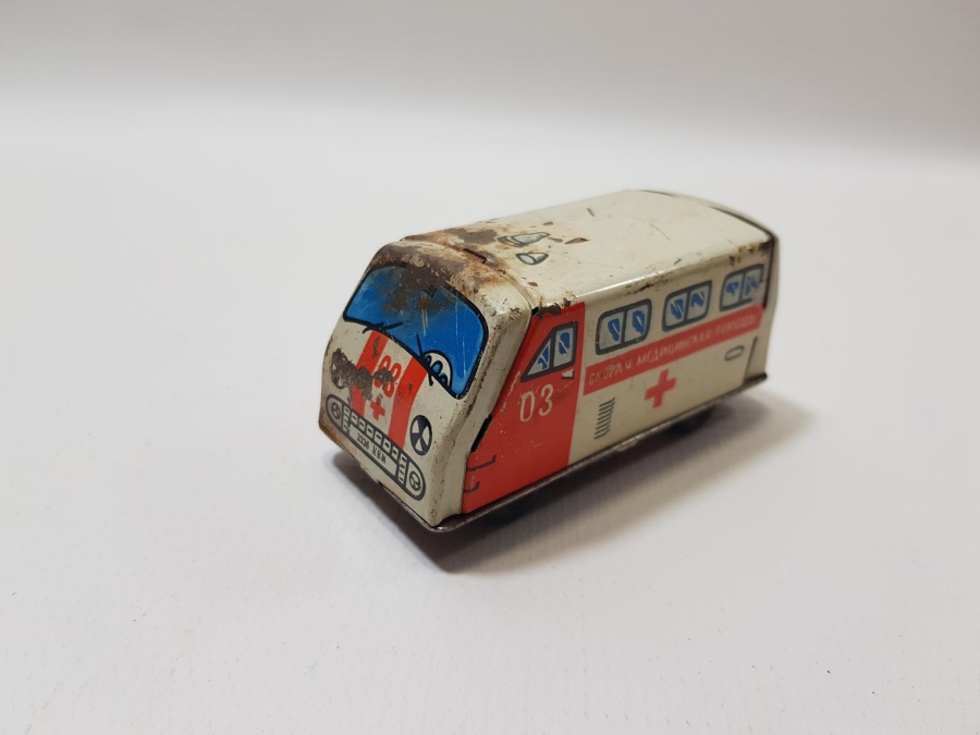 ANTİKA OYUNCAK ARABA