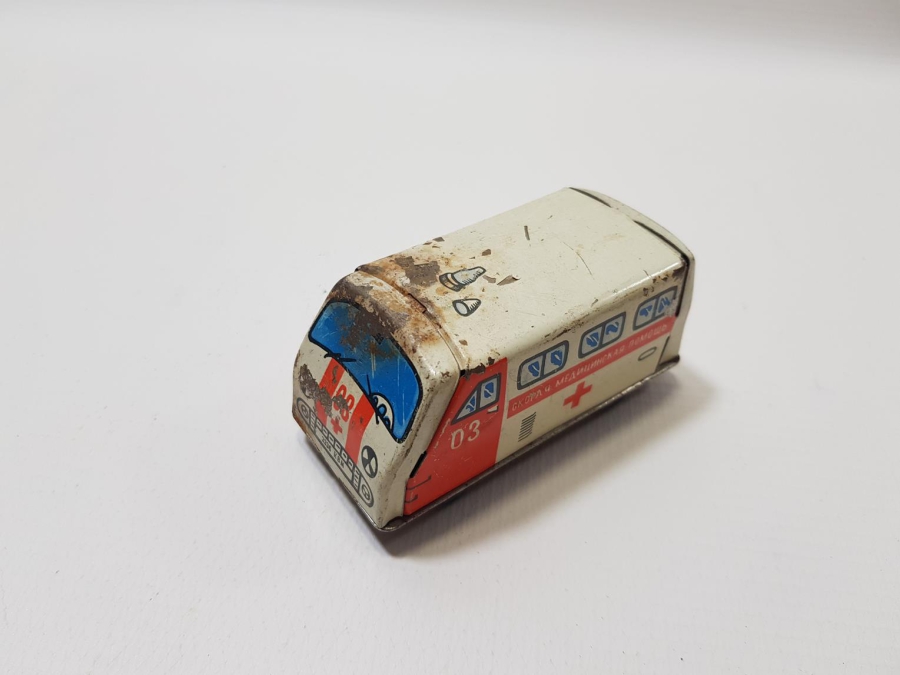 ANTİKA OYUNCAK ARABA