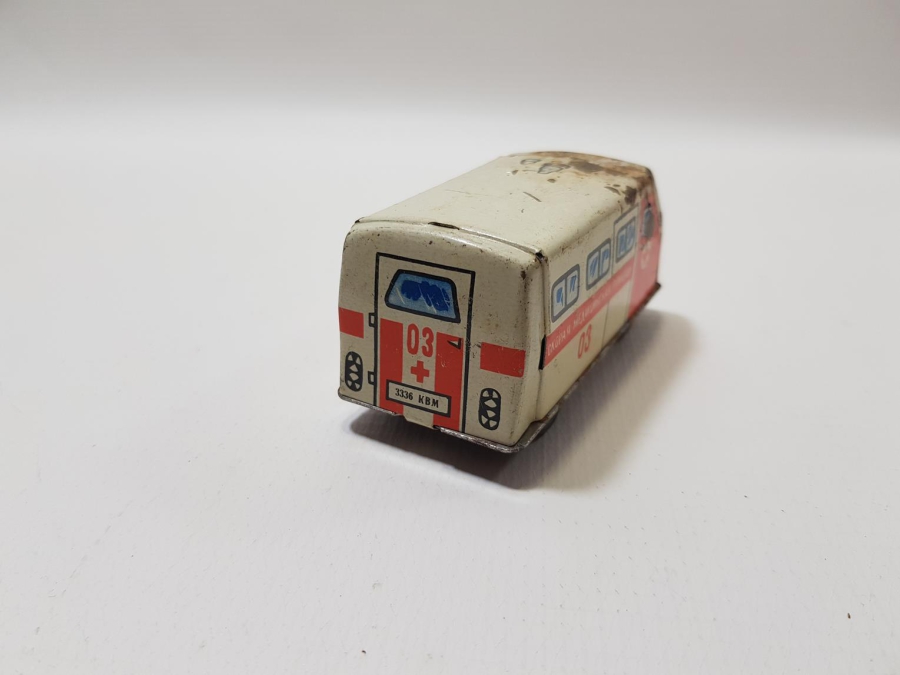 ANTİKA OYUNCAK ARABA