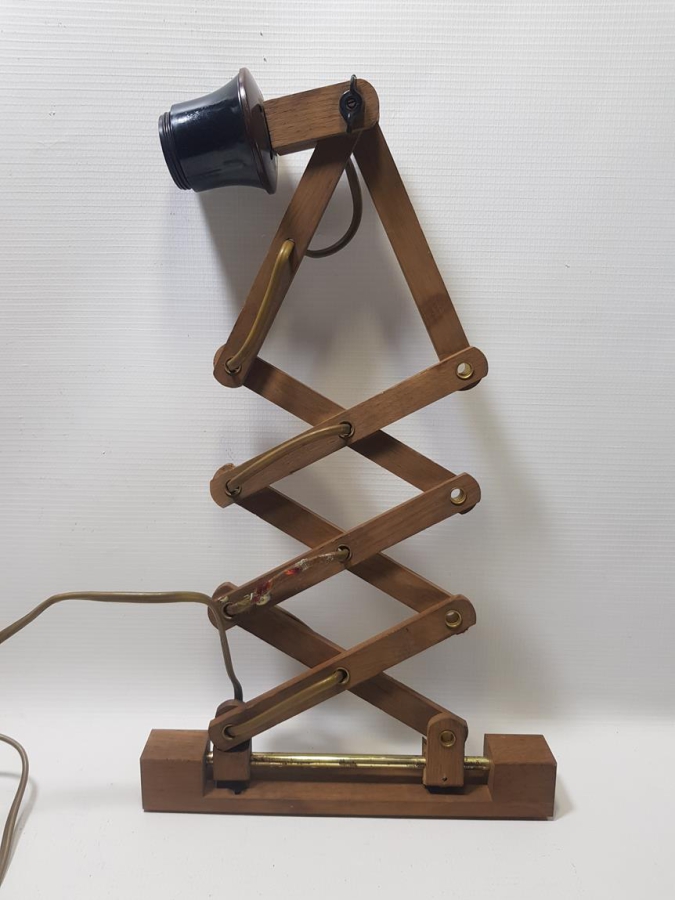 ANTİKA AHŞAP LAMBA