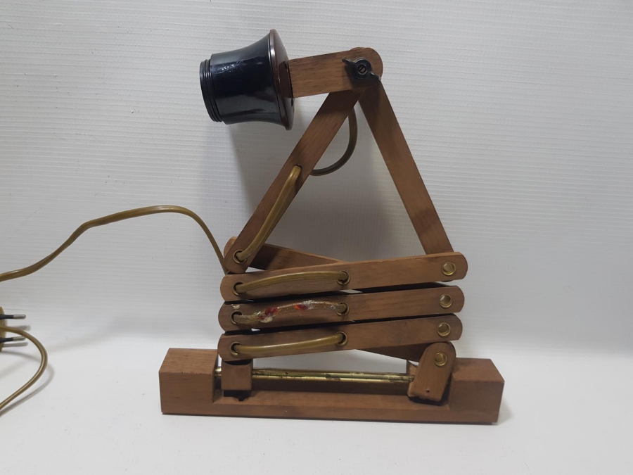 ANTİKA AHŞAP LAMBA