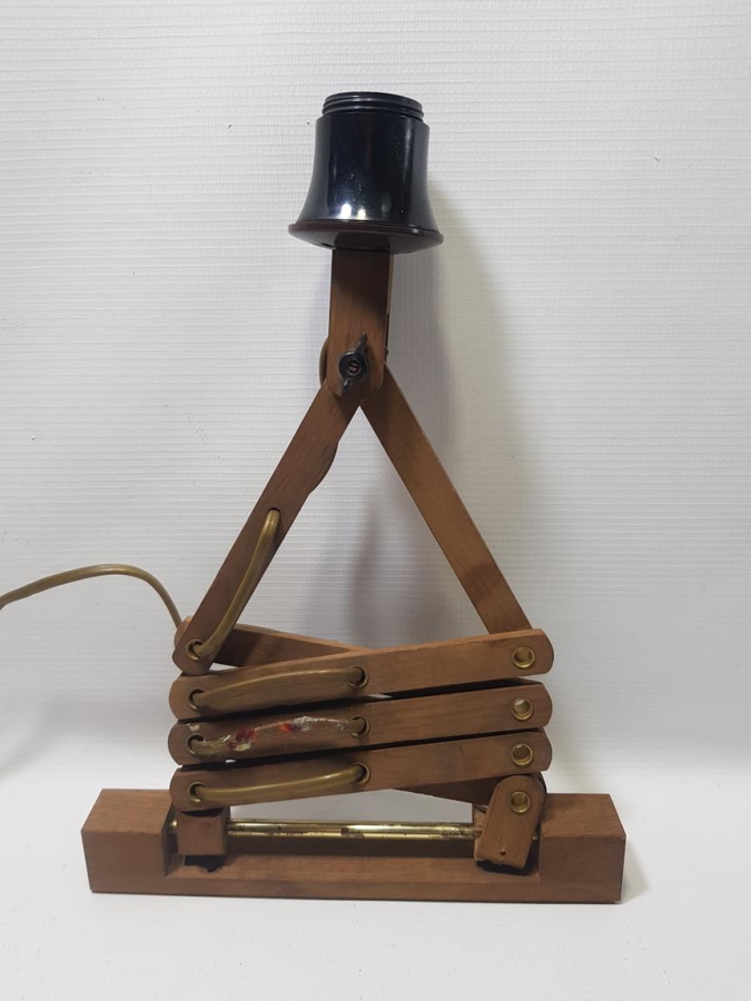 ANTİKA AHŞAP LAMBA