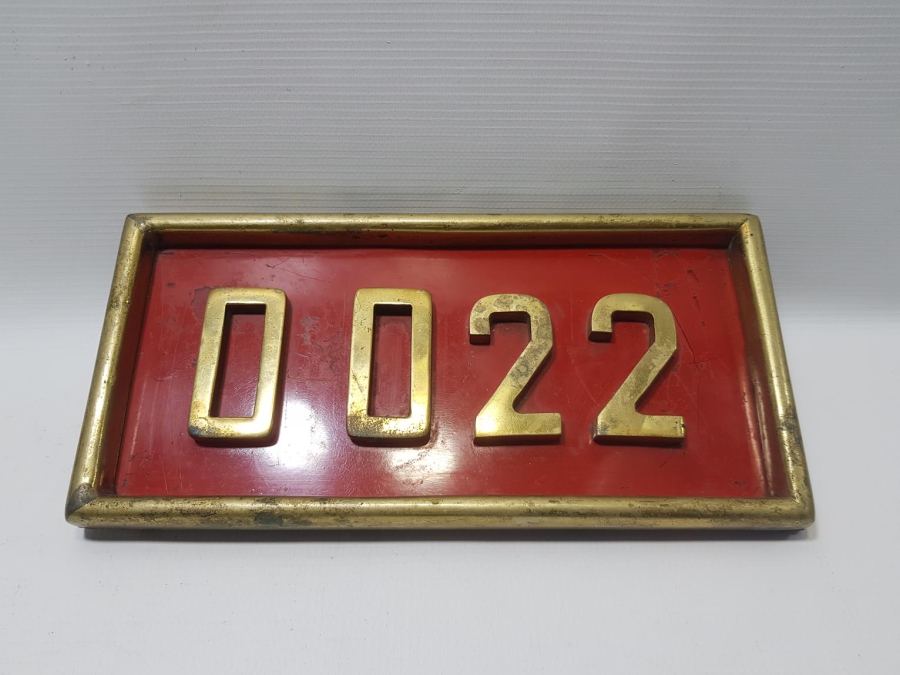 ANTİKA BAKAN MAKAM ARACI PLAKASI