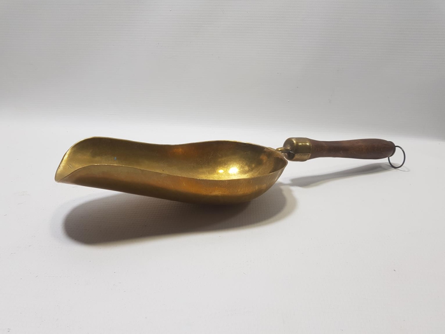 ANTİKA ŞEKER KEPÇESİ