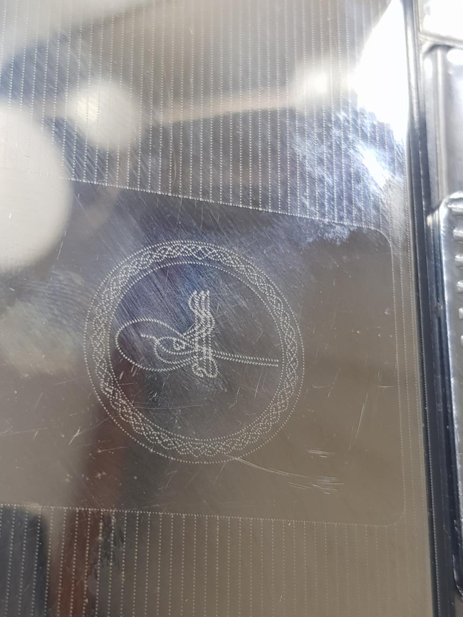 TUĞRALI SİGARALIK VE ÇAKMAK