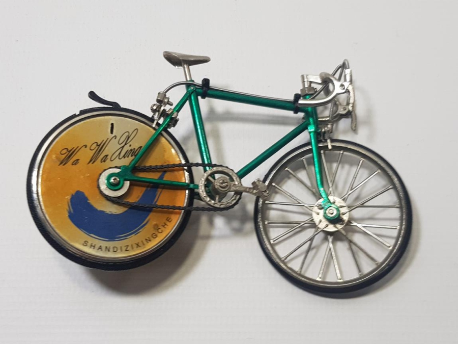 BİSİKLET FORMLU BİBLO ÇAKMAK