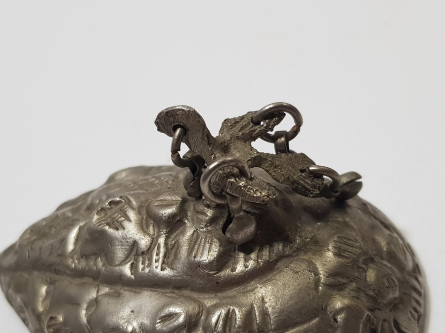 OSMANLI DÖNEMİ ÇOK NADİR DAMGALI VE KUŞ APLİKELİ TOPUK TAŞI ALETİ