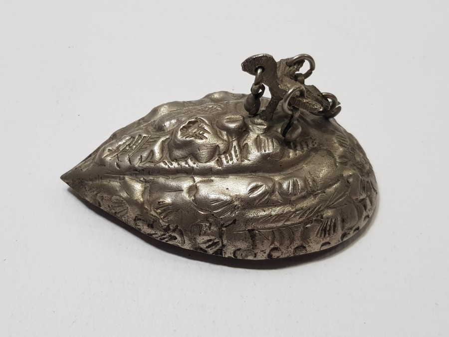 OSMANLI DÖNEMİ ÇOK NADİR DAMGALI VE KUŞ APLİKELİ TOPUK TAŞI ALETİ