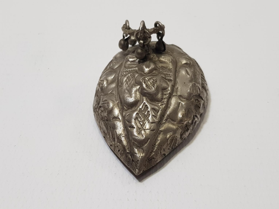 OSMANLI DÖNEMİ ÇOK NADİR DAMGALI VE KUŞ APLİKELİ TOPUK TAŞI ALETİ