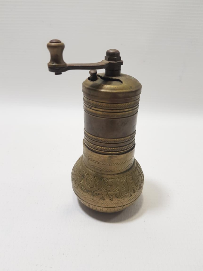 ANTİKA KAHVE DEĞİRMENİ