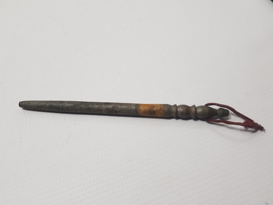 OSMANLI DÖNEMİ UÇKUR BAĞLAMA ALETİ