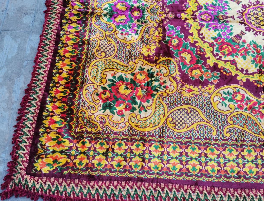 ANTİKA KADİFE YATAK ÖRTÜSÜ