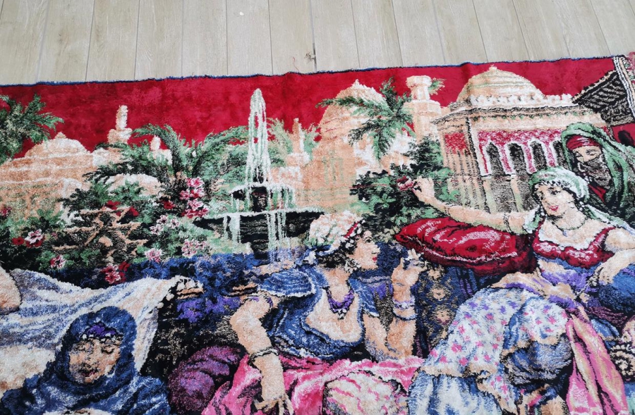 KAHVECİ GÜZELİ DUVAR HALISI