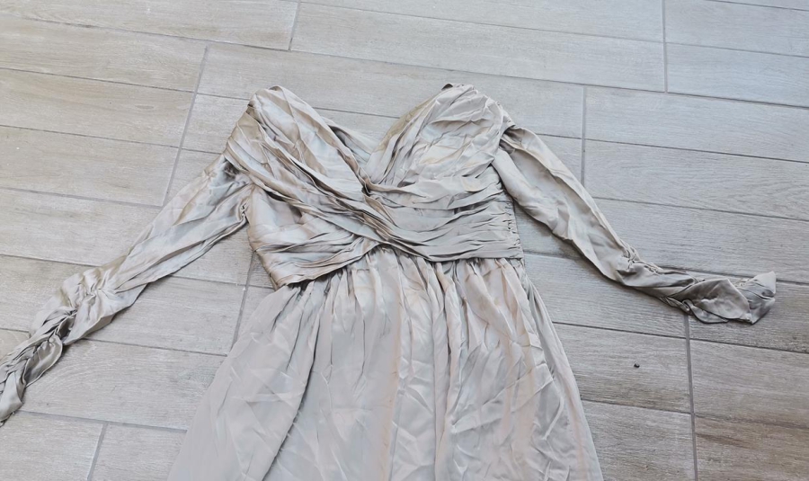 OSMANLI DÖNEMİ İPEK LEVANTEN ELBİSESİ