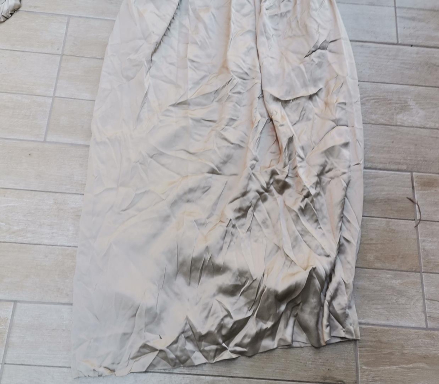 OSMANLI DÖNEMİ İPEK LEVANTEN ELBİSESİ