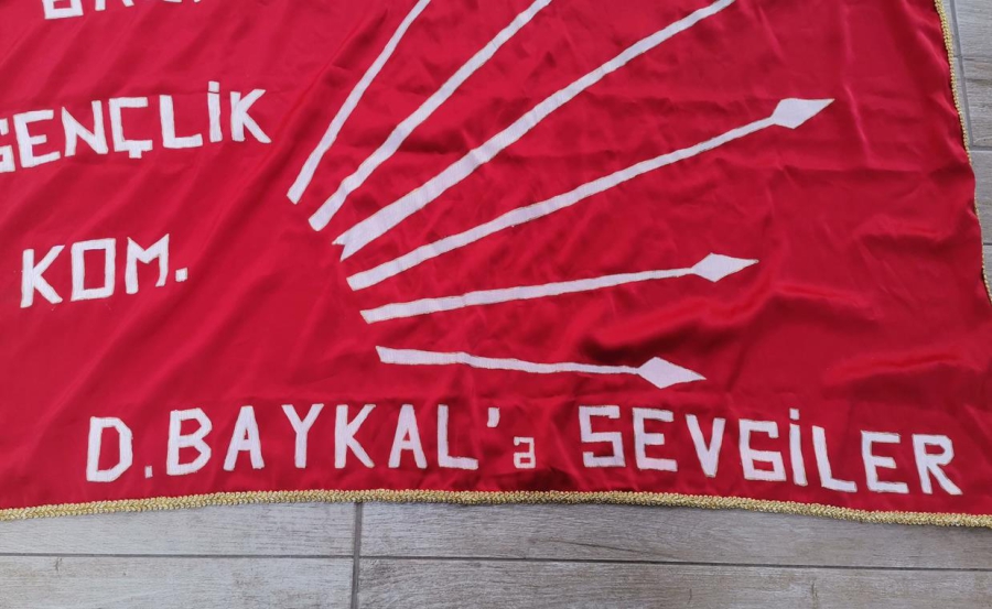 CHP GAZİANTEP GENÇLİK KOMİTESİ - DENİZ BAYKAL CHP BAYRAĞI