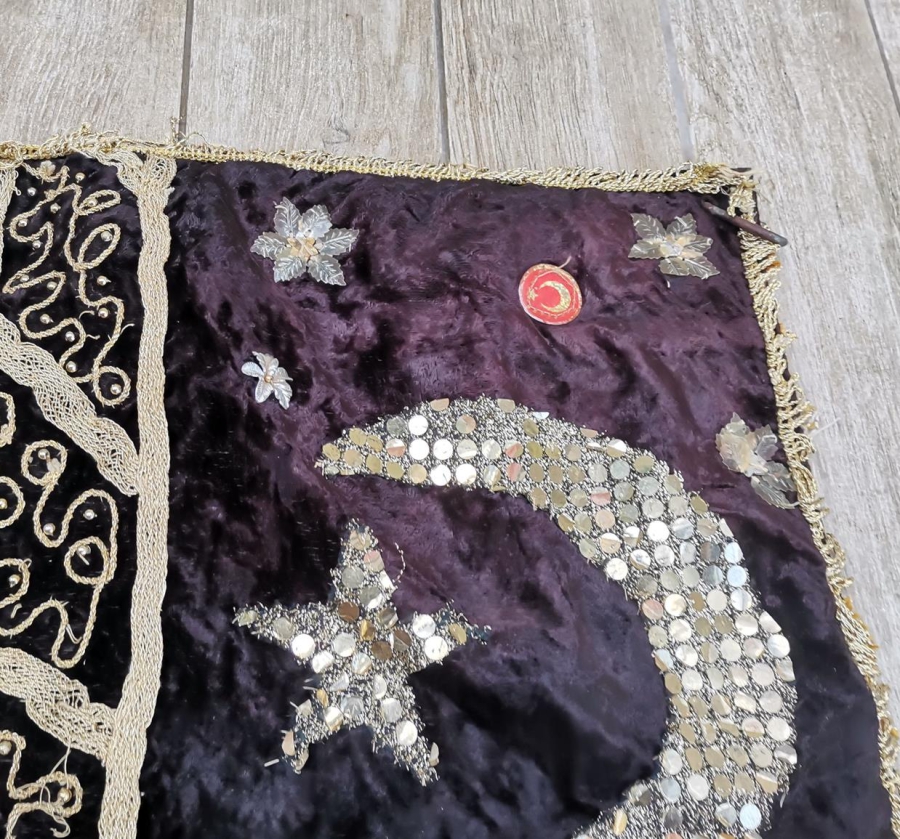 ANTİKA AY YILDIZLI DEVE ÖRTÜSÜ