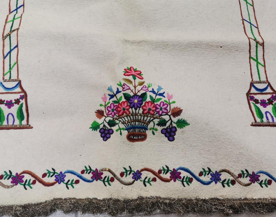 OSMANLI DÖNEMİ TEKKE İŞİ KEÇE SECCADE