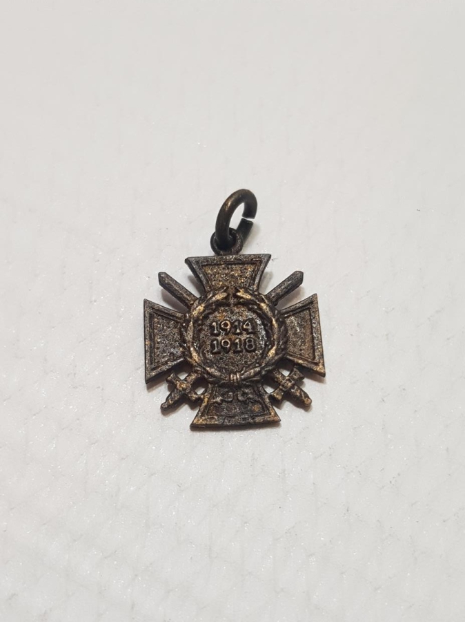 1. DÜNYA SAVAŞI MİNYATÜR KILIÇLI DEMİR HAÇ MADALYASI