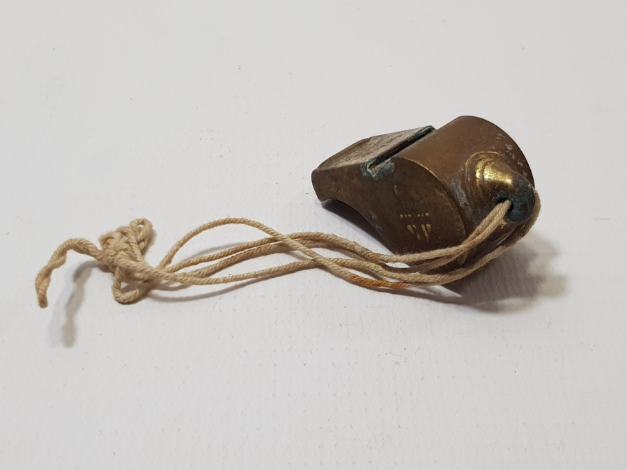 1. DÜNYA SAVAŞI DÖNEMİ İNGİLİZ SUBAY DÜDÜĞÜ