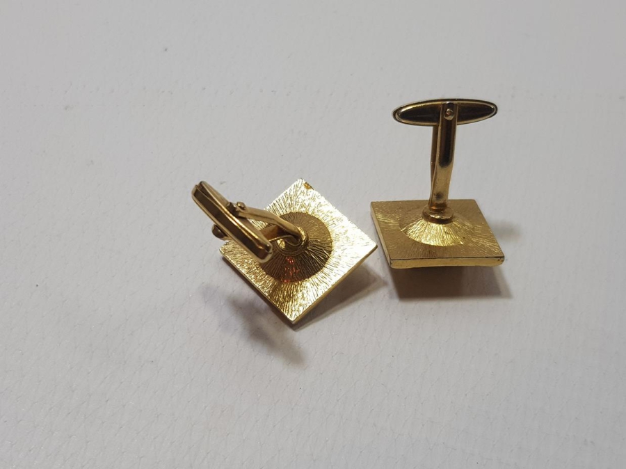 ANTİKA DOĞAL TAŞLI BİR ÇİFT KOL DÜĞMESİ