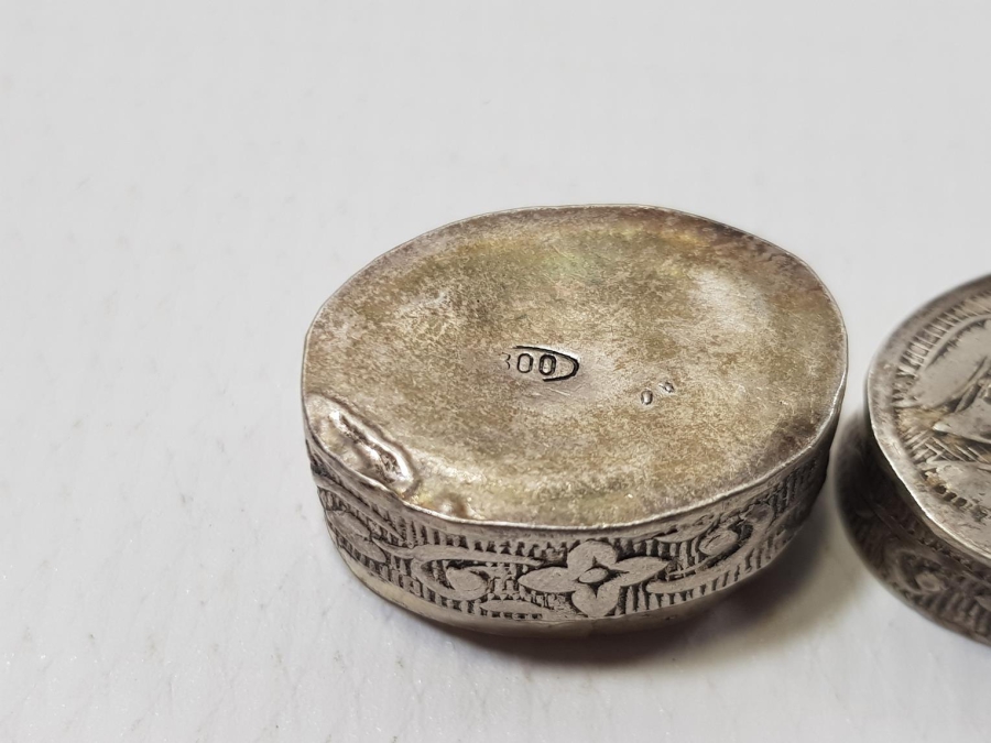 ANTİKA GÜMÜŞ ENFİYE KUTUSU