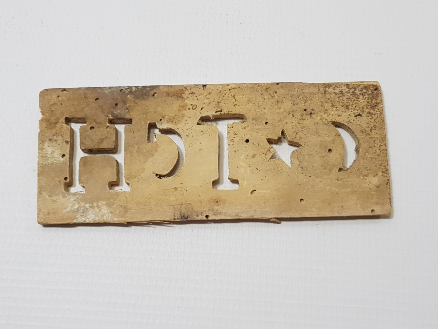 AY YILDIZLI VE T.C.H. YAZILI AHŞAP BASKI BOYA KALIBI