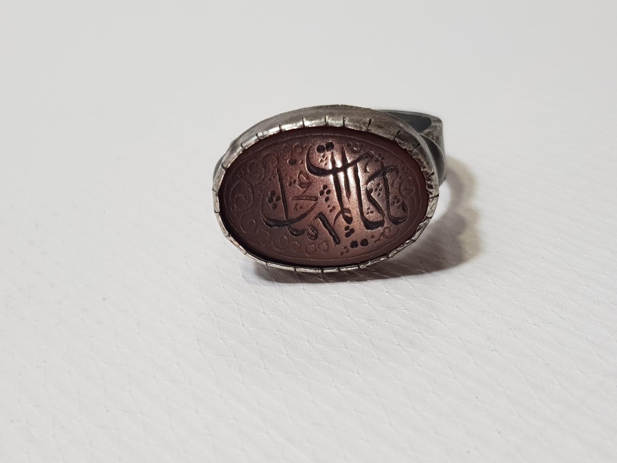 OSMANLI DÖNEMİ ÜZERİ YAZILI AKİK TAŞLI GÜMÜŞ YÜZÜK