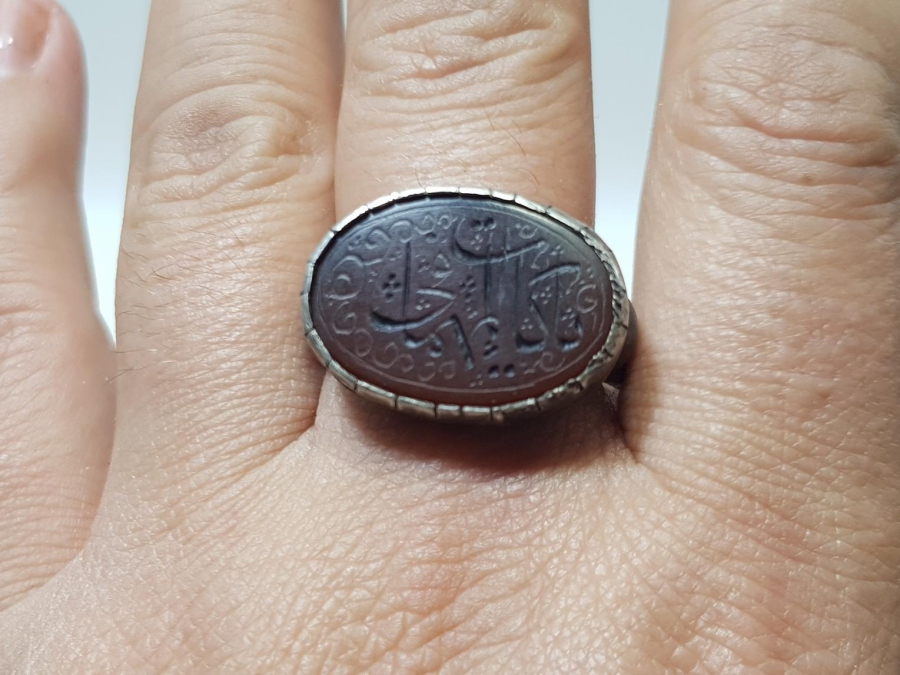OSMANLI DÖNEMİ ÜZERİ YAZILI AKİK TAŞLI GÜMÜŞ YÜZÜK