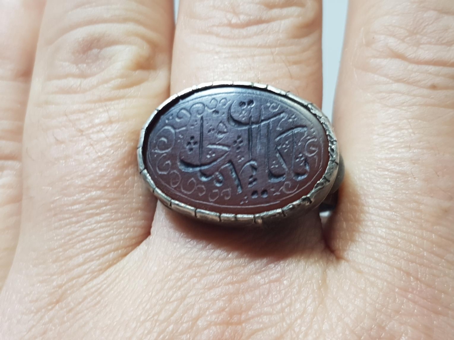 OSMANLI DÖNEMİ ÜZERİ YAZILI AKİK TAŞLI GÜMÜŞ YÜZÜK