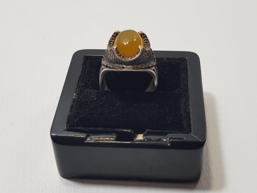 KEHRİBAR TAŞLI GÜMÜŞ YÜZÜK