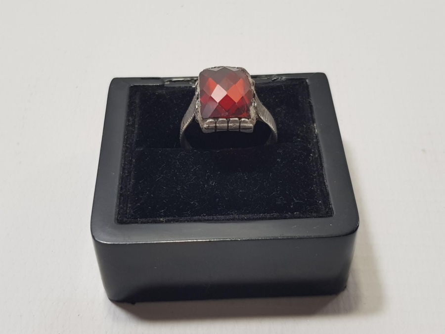 AKİK TAŞLI GÜMÜŞ YÜZÜK