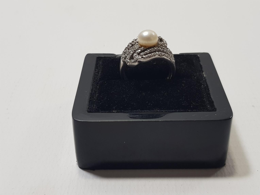 İNCİ TAŞLI GÜMÜŞ YÜZÜK