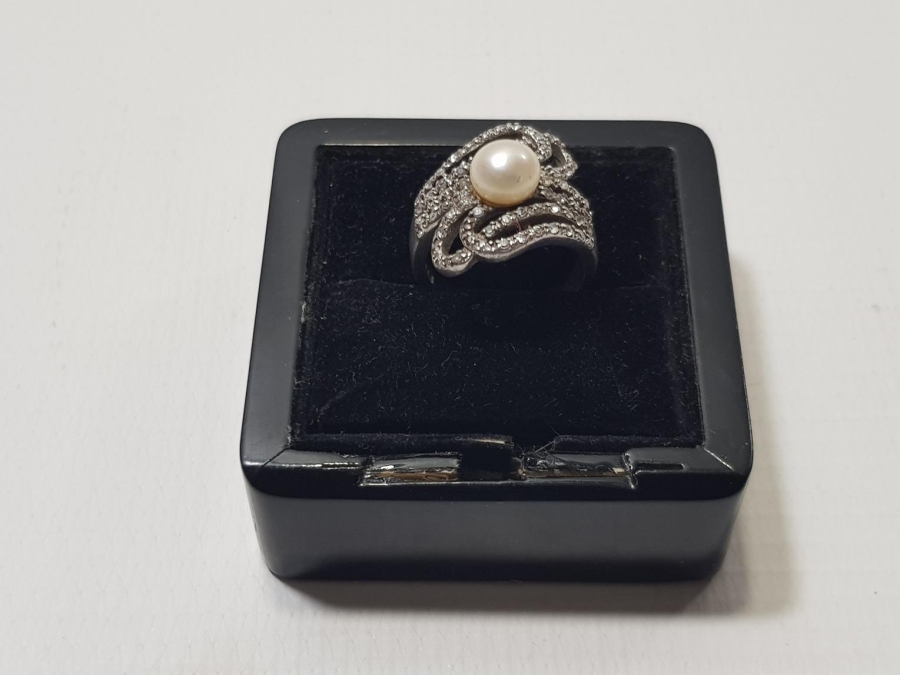 İNCİ TAŞLI GÜMÜŞ YÜZÜK