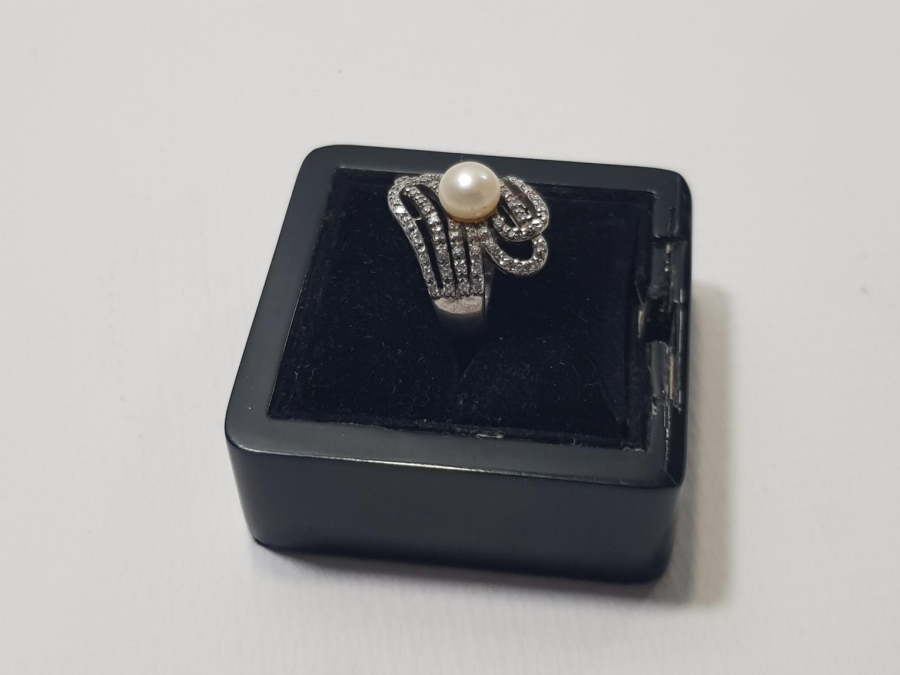 İNCİ TAŞLI GÜMÜŞ YÜZÜK