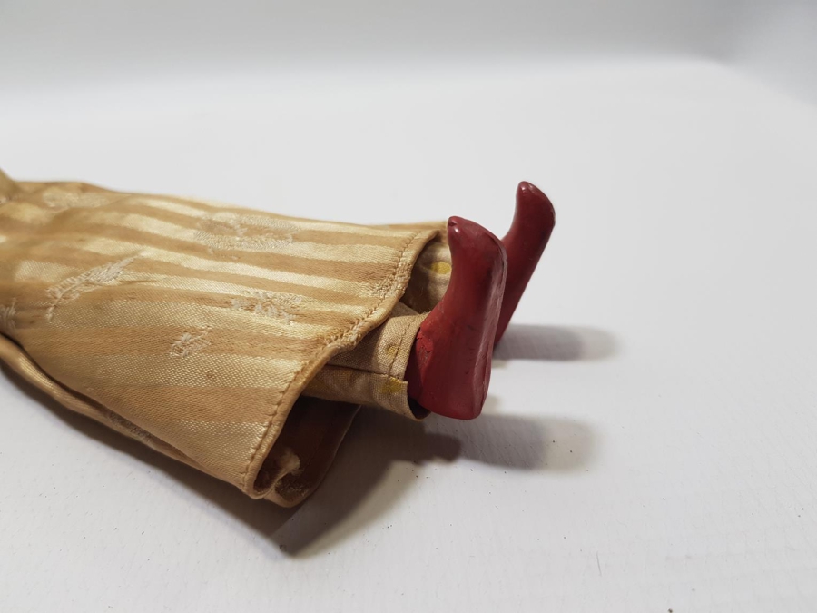 OSMANLI DÖNEMİ TERRA-COTA KADIN TİPLEMESİ