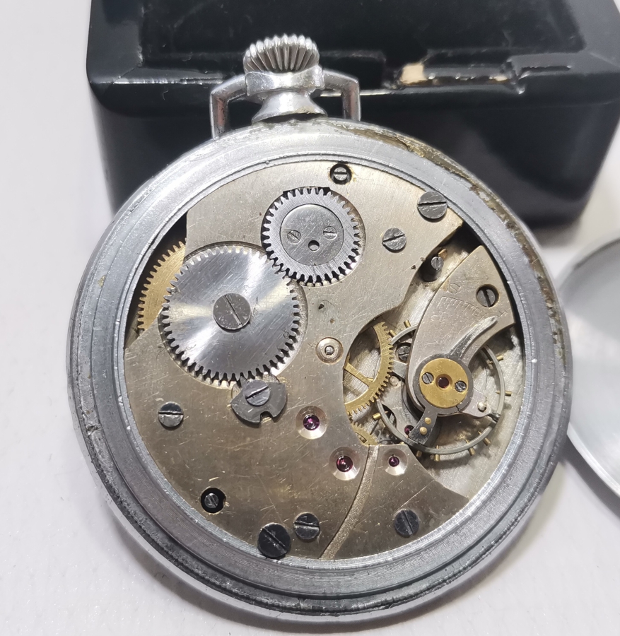 KURMALI ANTİKA CEP SAATİ