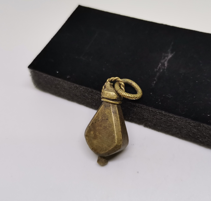 OSMANLI DÖNEMİ ÇOK NADİR BRONZ USTURLOP ŞAKÜLÜ